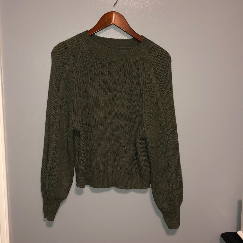 American eagle sweater (wore once)